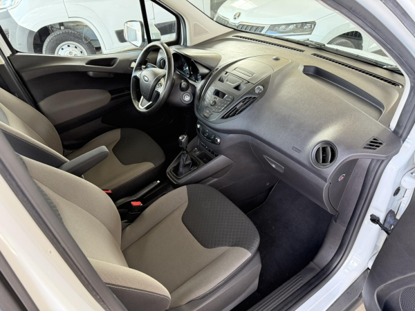 FORD TOURNEO COURIER / 1.5 / Duratorq TDCI DV5